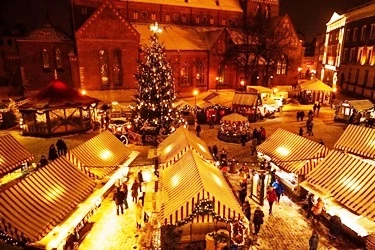 Speciale kerstreizen, busreizen naar kerstmarkten en evenementen als Halloween